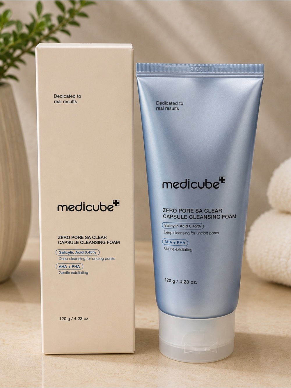 medicube Zero Pore SA Clear Capsule Cleansing Foam 4.23 oz (120 g) | NEW
